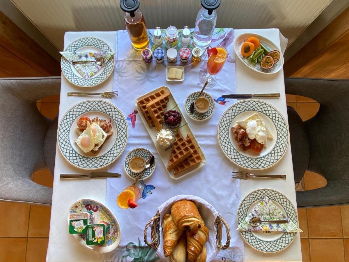 Sans Souci Bed And Breakfast Luxe Heated Pool And Restaurant Luzillé 외부 사진