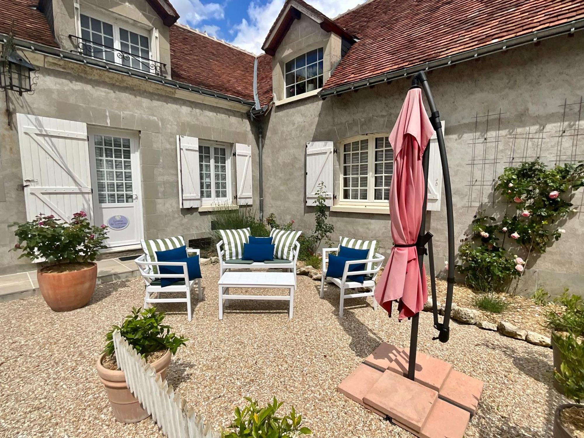 Sans Souci Bed And Breakfast Luxe Heated Pool And Restaurant Luzillé 외부 사진