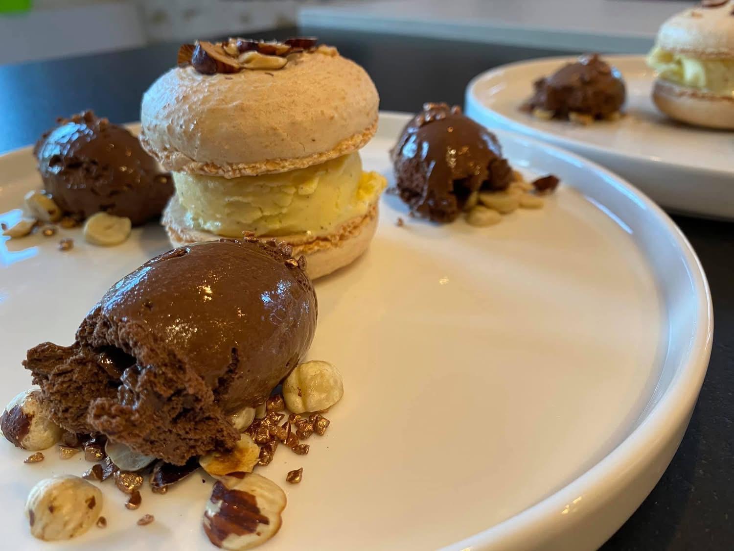 Sans Souci Bed And Breakfast Luxe Heated Pool And Restaurant Luzillé 외부 사진